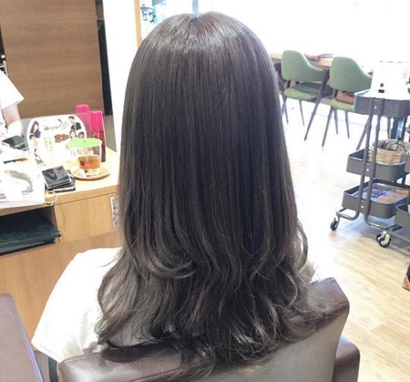 今冬おすすめのヘアカラー 秋田市の美容室 髪 メイク 自分をかえてくれるヘアサロン ルミナス